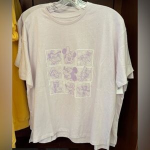 Disney Parks Adult Small Mickey & Friends Tshirt